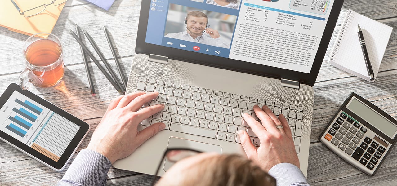 hands on a keyboard representing digital marketing